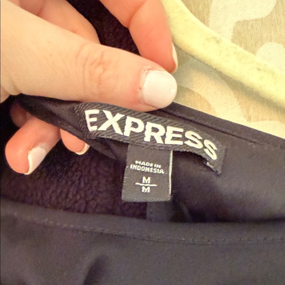 Express Black Keyhole Peplum Long-Sleeve romper - Picture 8 of 8